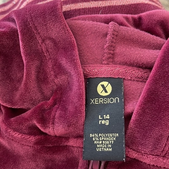 Xersion size L (14)reg purple zip front velour jacket - Picture 3 of 3